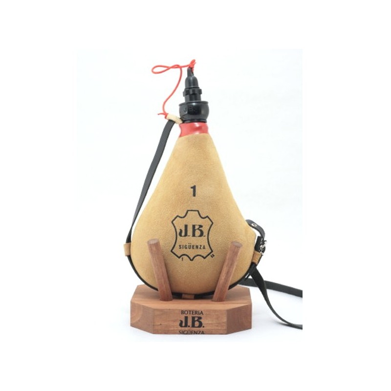 Gourde basque marron clair daim avec coupe 1.5 litres entonnoir Gourde basque marron clair daim avec coupe 1.5 litres entonnoir